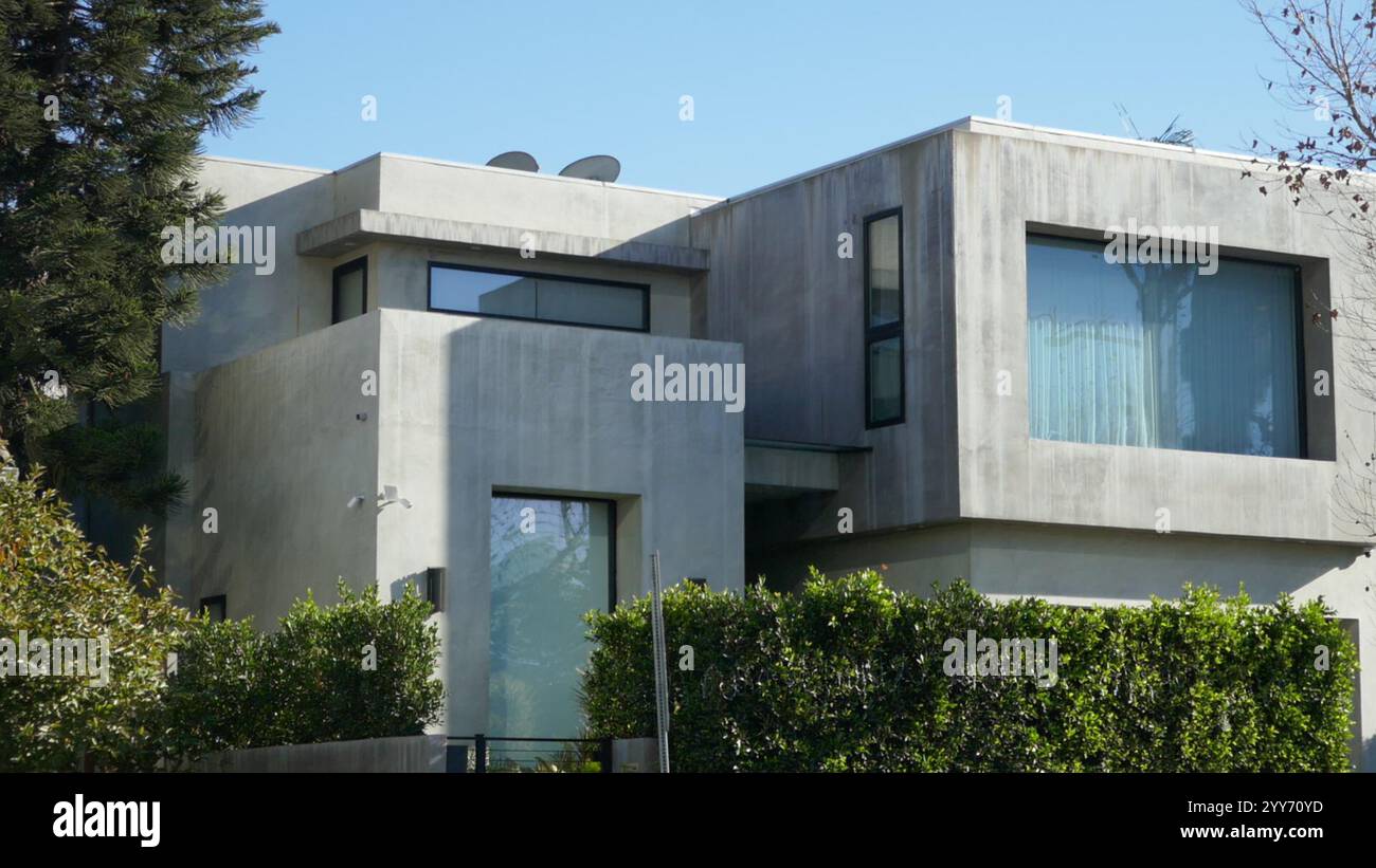 Los Angeles, California, USA 18th December 2024 Singer Usher Former ...