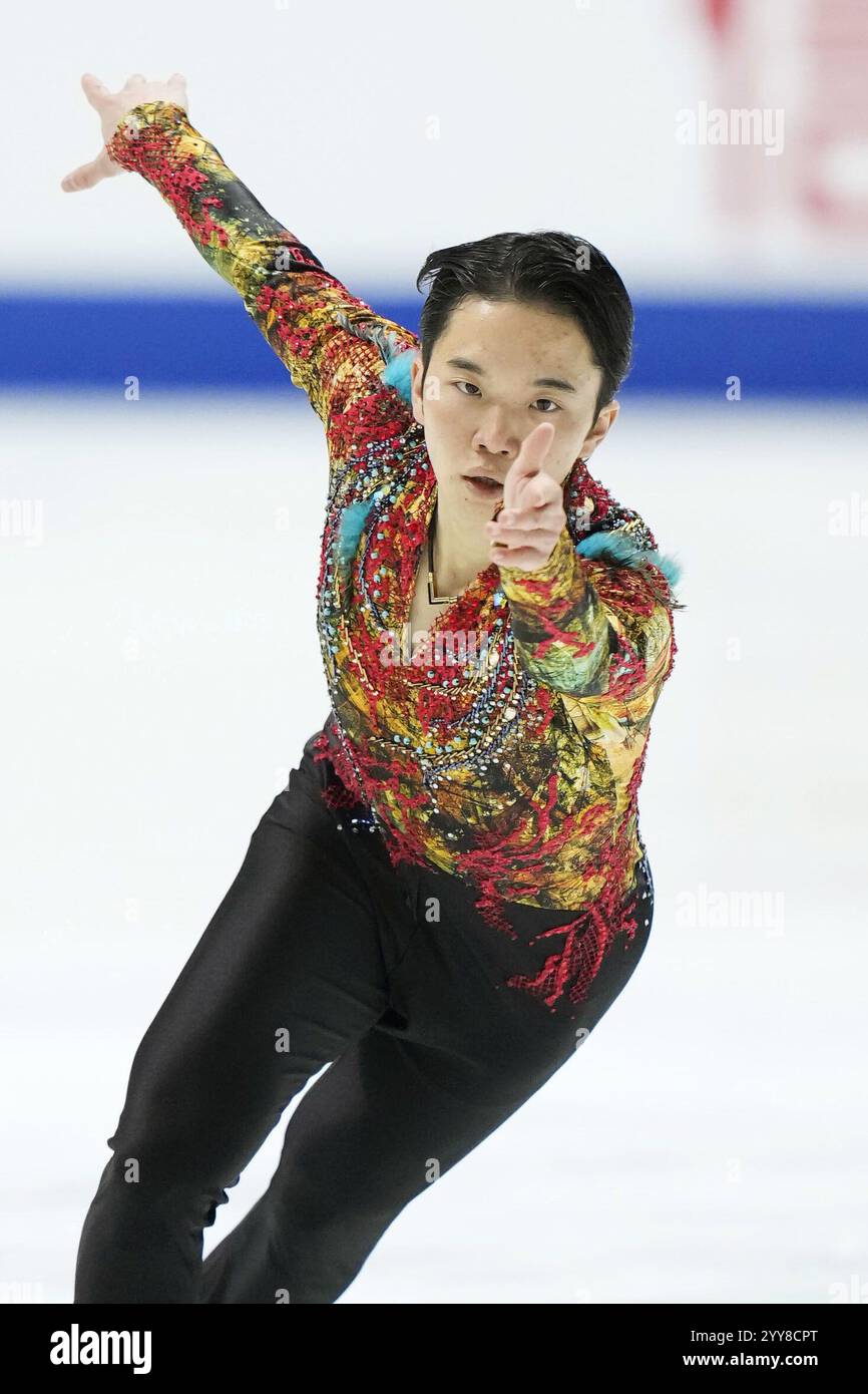 Kazuki Tomono performs in the men's short program at the national
