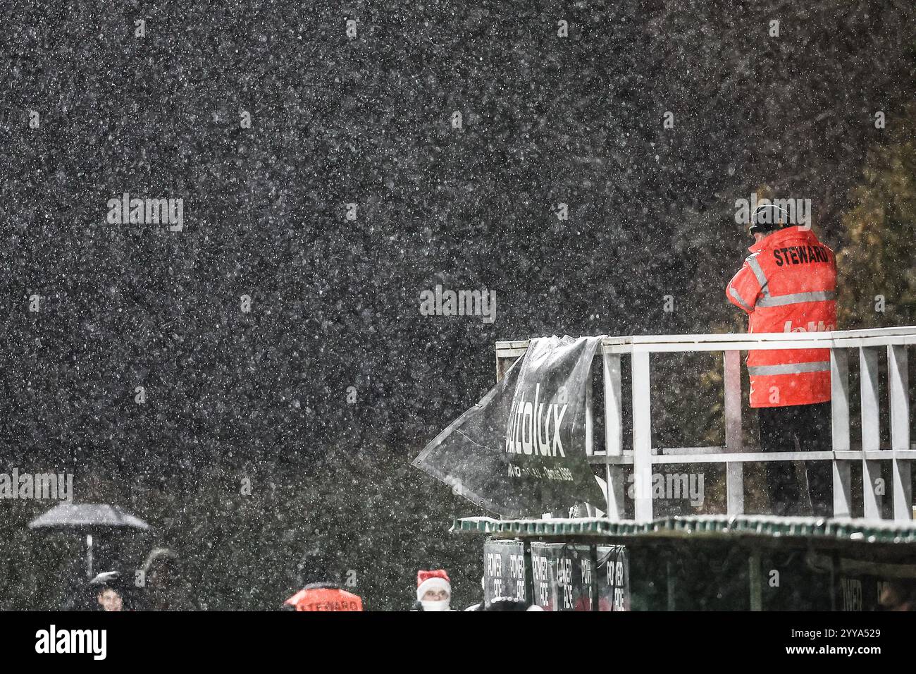 Boussu, Belgium. 20th Dec, 2024. this picture shows heavy rain fallig during a soccer match between Royal Francs Borains and Jong Genk, Friday 20 December 2024 in Boussu, on day 16 of the 2024-2025 'Challenger Pro League' second division of the Belgian championship. BELGA PHOTO BRUNO FAHY Credit: Belga News Agency/Alamy Live News Stock Photo