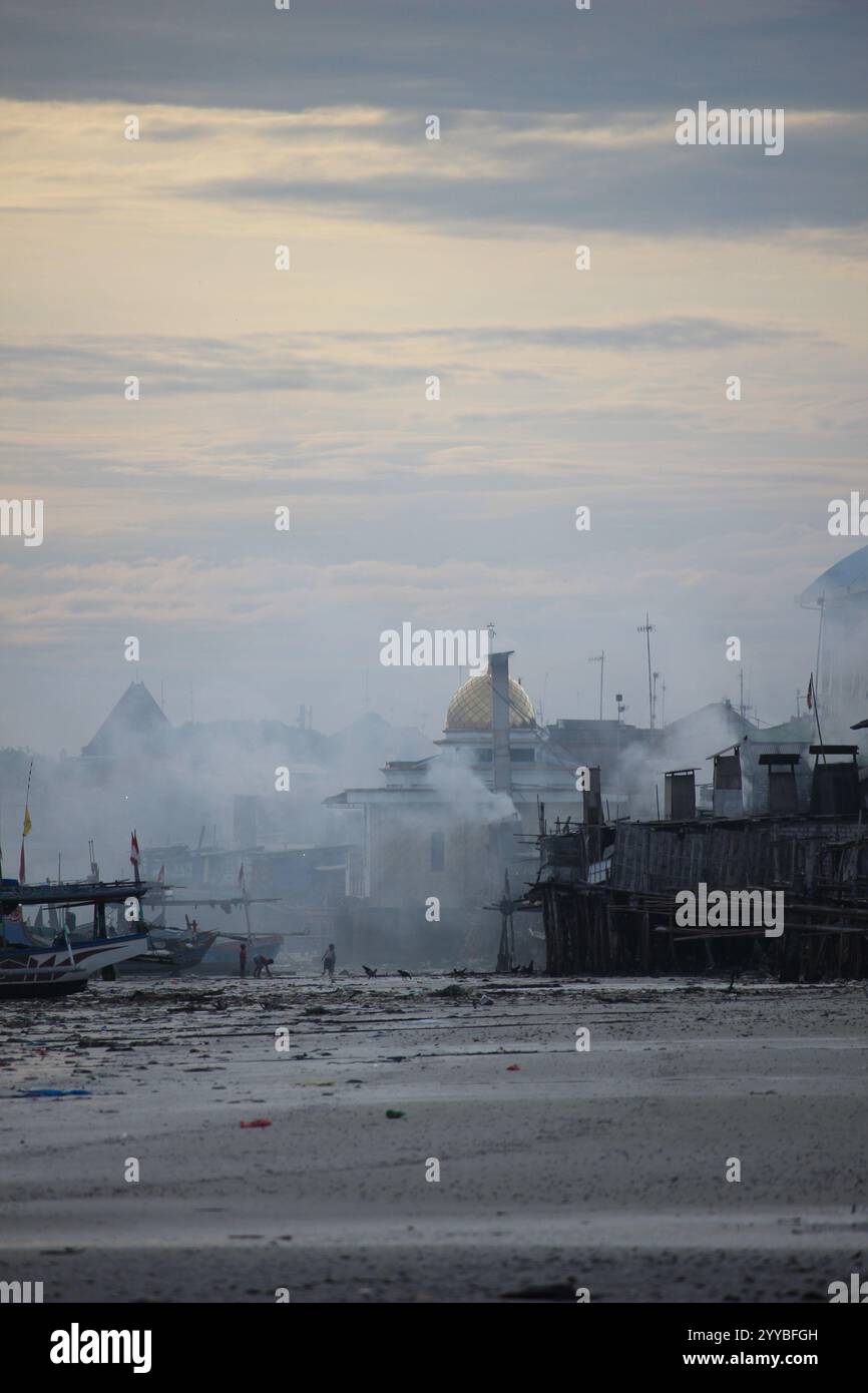Morning mood in residential hi-res stock photography and images - Alamy
