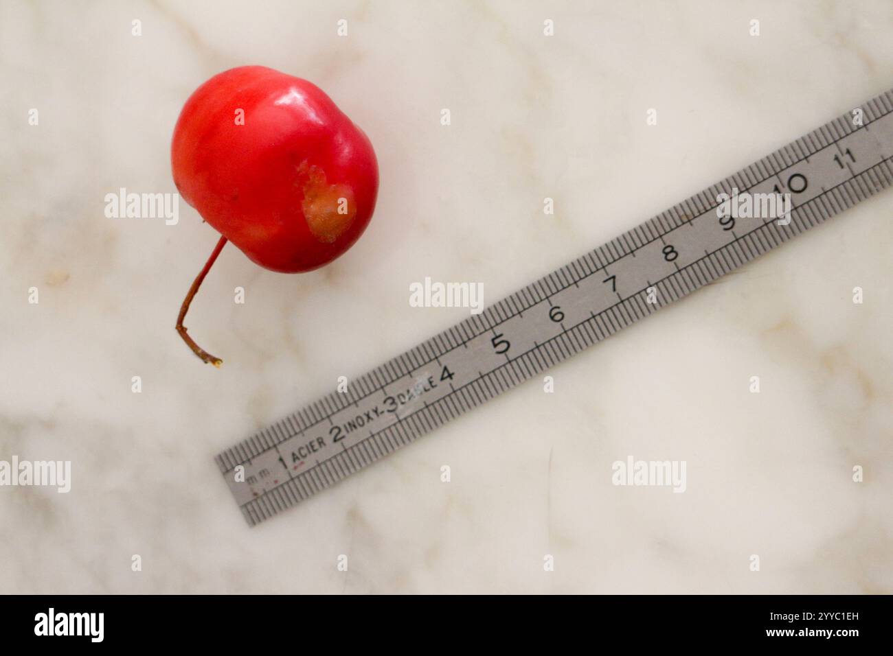 Rockit apple hi-res stock photography and images - Alamy