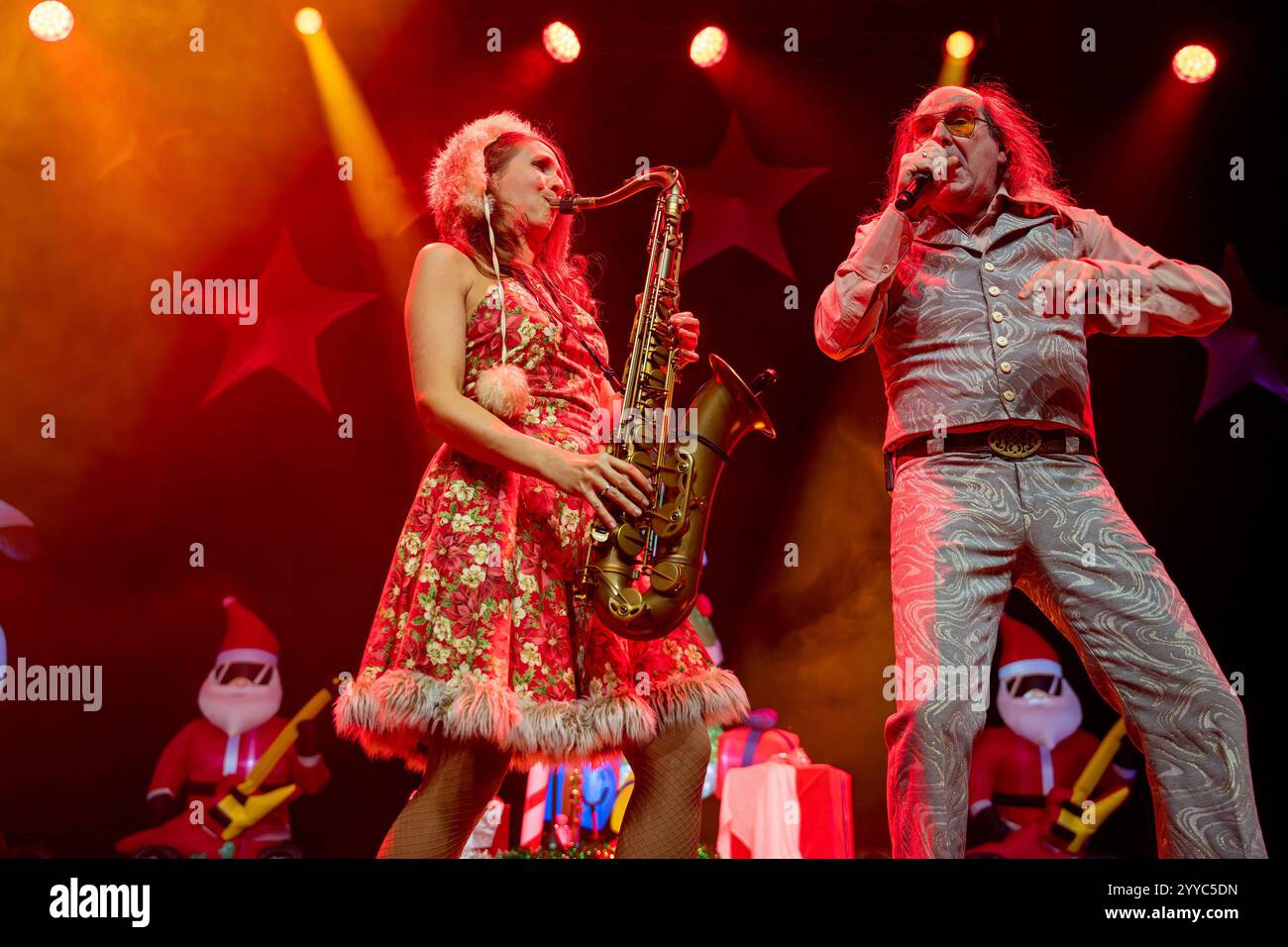 20-12-2024-xkkux-d-sseldorf-mitsubishi-electric-halle-die-band