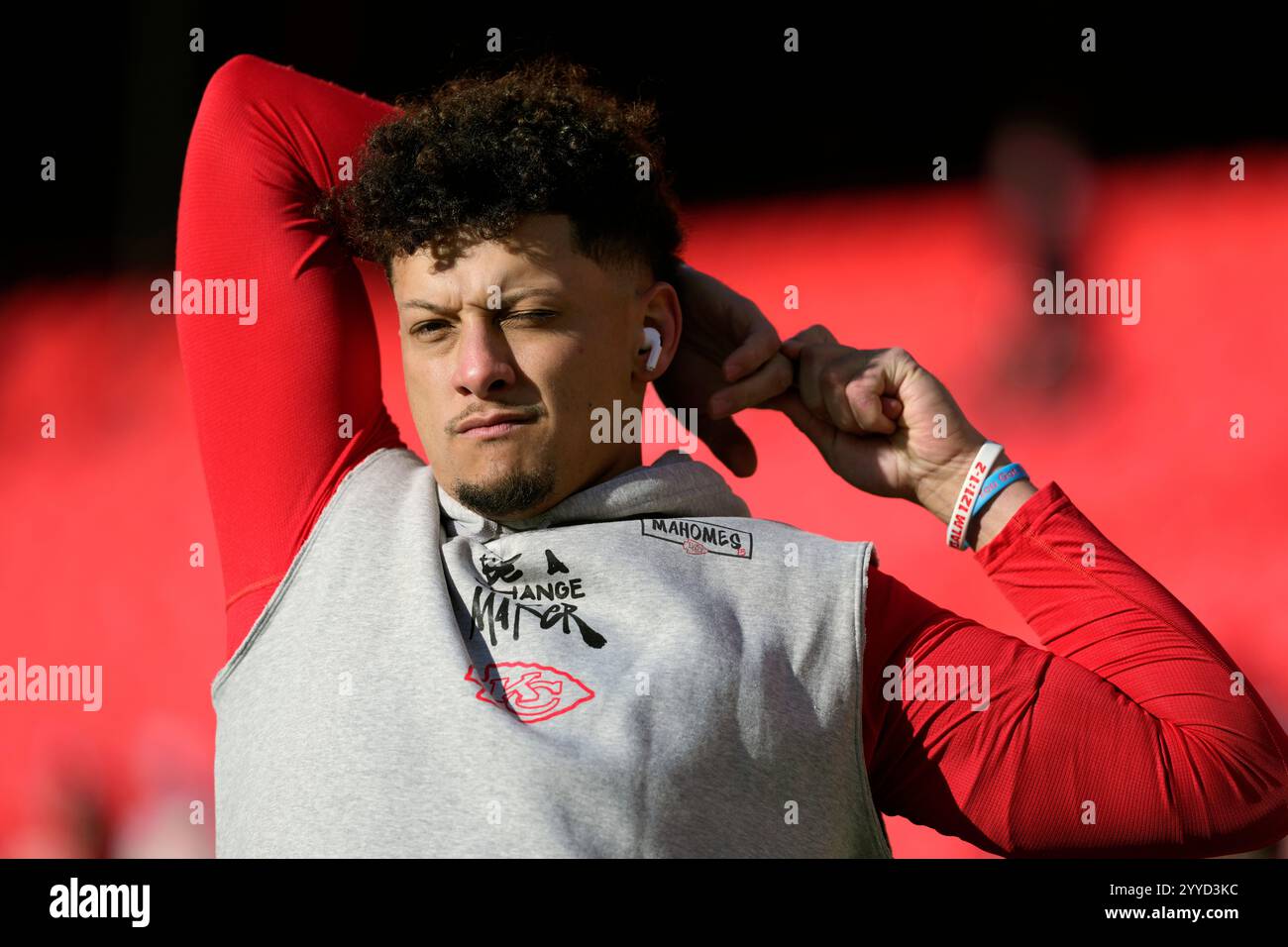 Kansas City Chiefs quarterback Patrick Mahomes warms up before an NFL