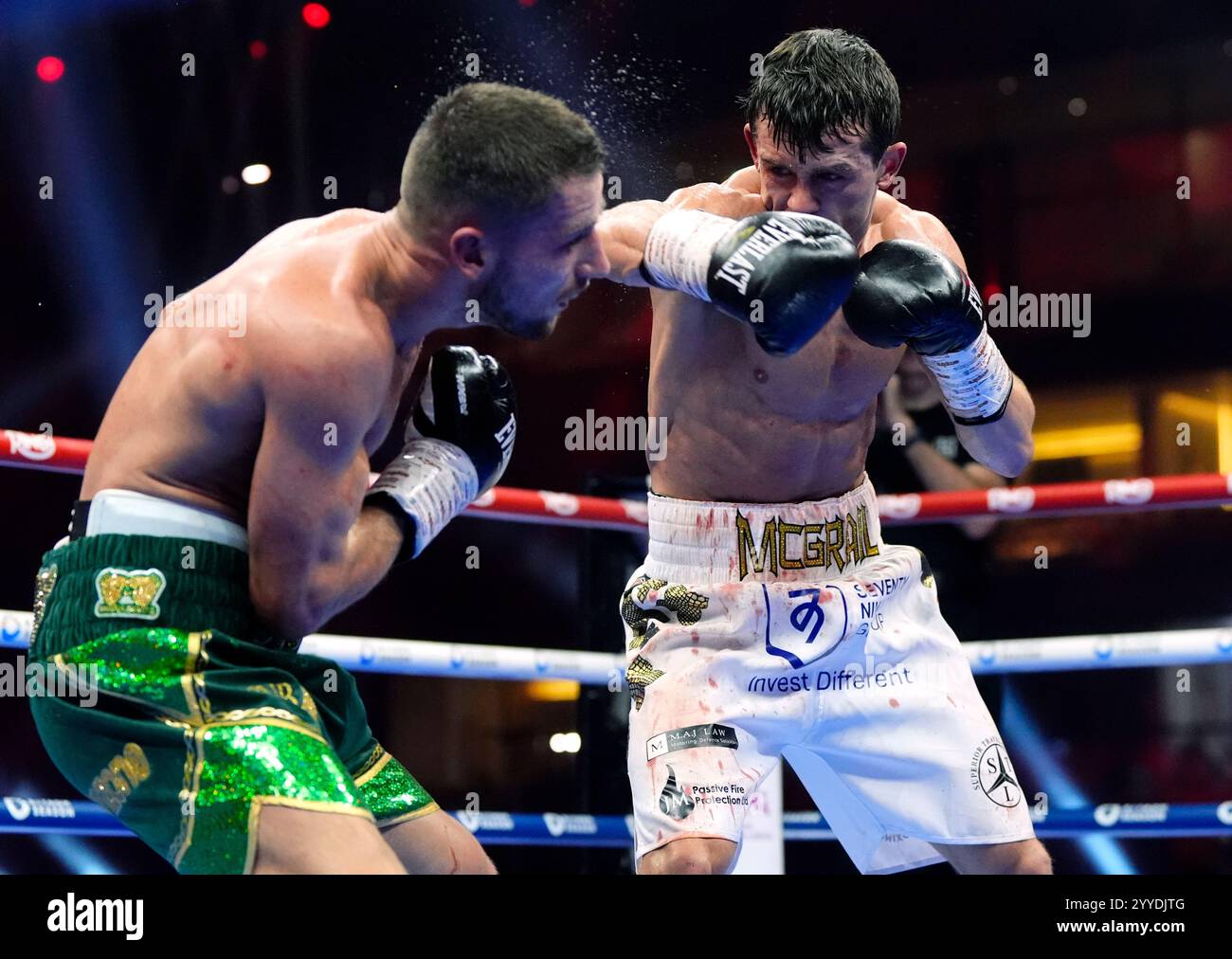Kingdom arena boxing saudi hi-res stock photography and images - Alamy