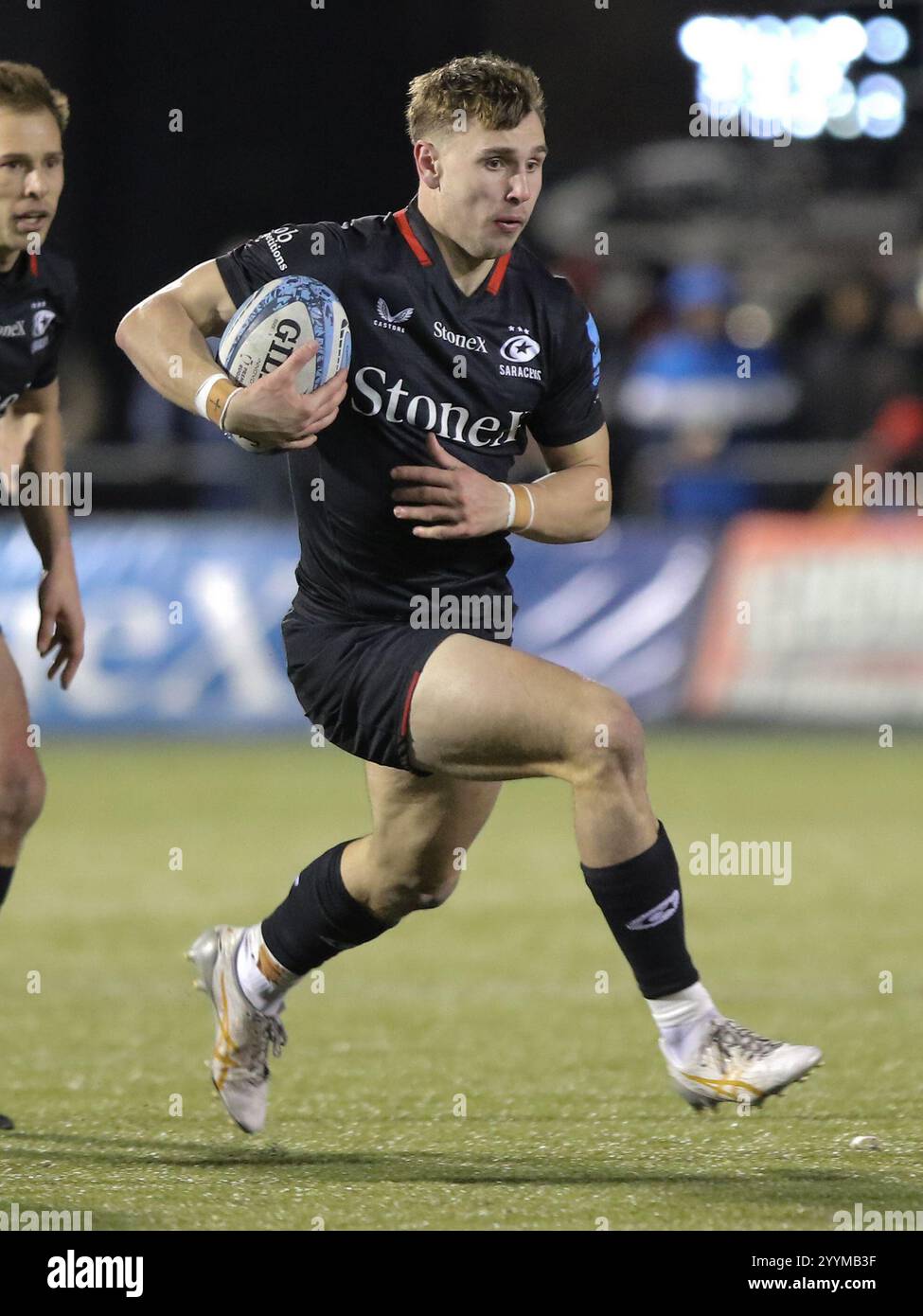 Hendon, London, UK. 22nd Dec, 2024. Hendon, London, England, December 22 2024: Tobias Elliott (14 Saracens) on the ball during the Gallagher Premiership Rugby game between Saracens and Northampton Saints at StoneX Stadium in Hendon, London, England. (Jay Patel/SPP) Credit: SPP Sport Press Photo. /Alamy Live News Stock Photo