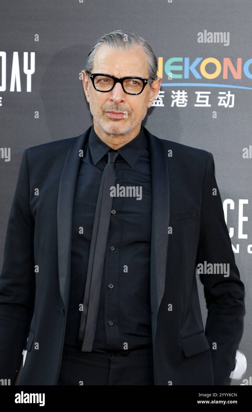 is independence day resurgence on amazon prime