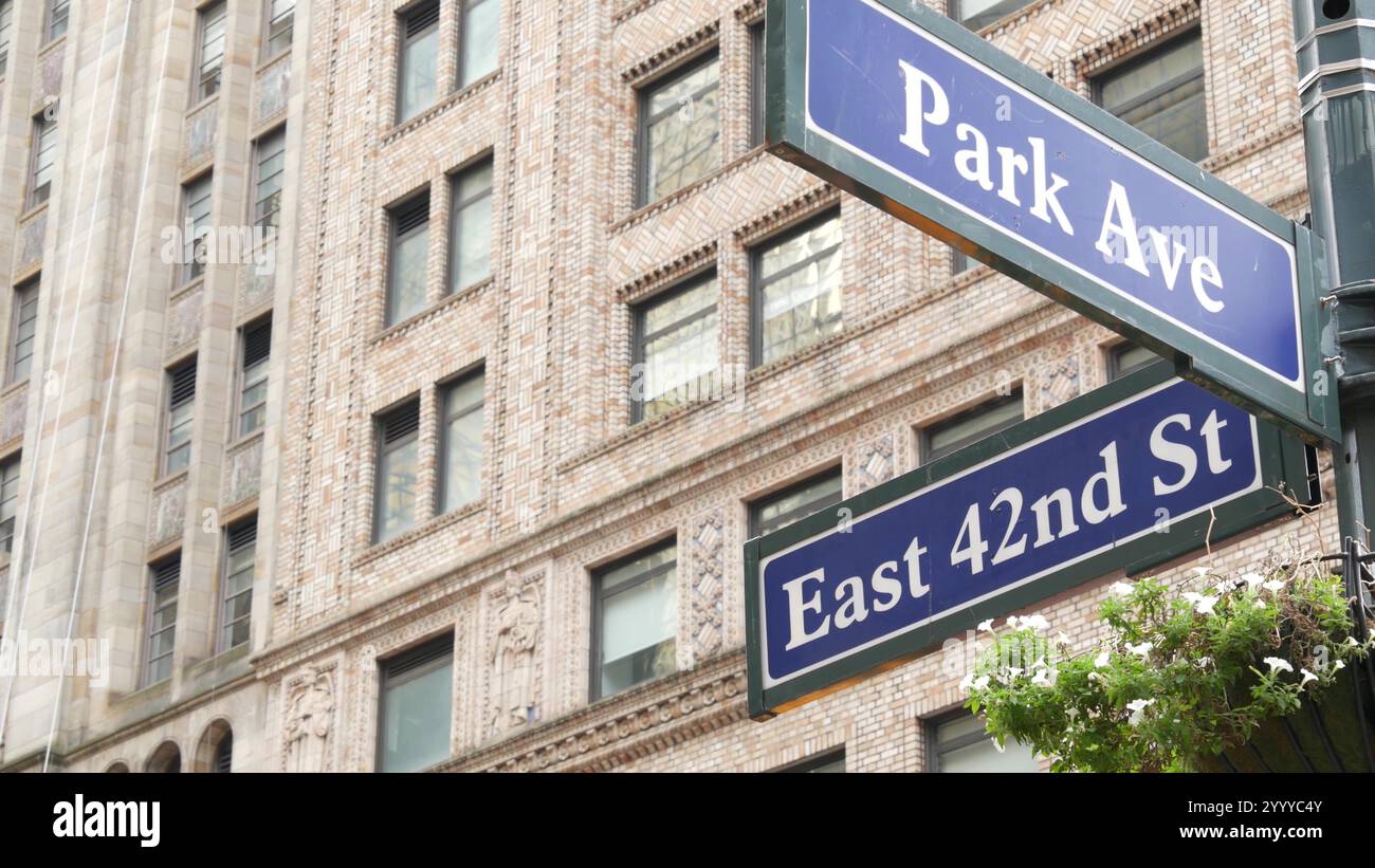 New York City Grand Central Terminal, 42 street, Park Avenue, Pershing ...