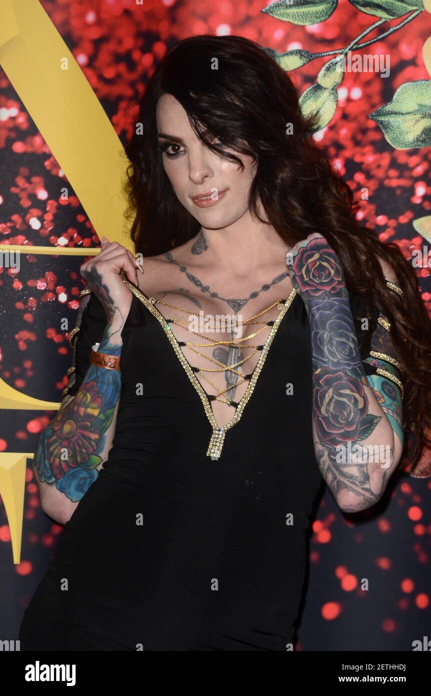 Chelsea Marie Ts
