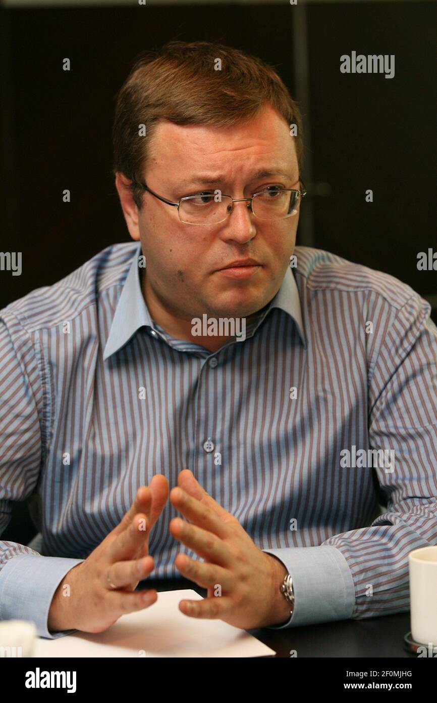 Константин Николаев