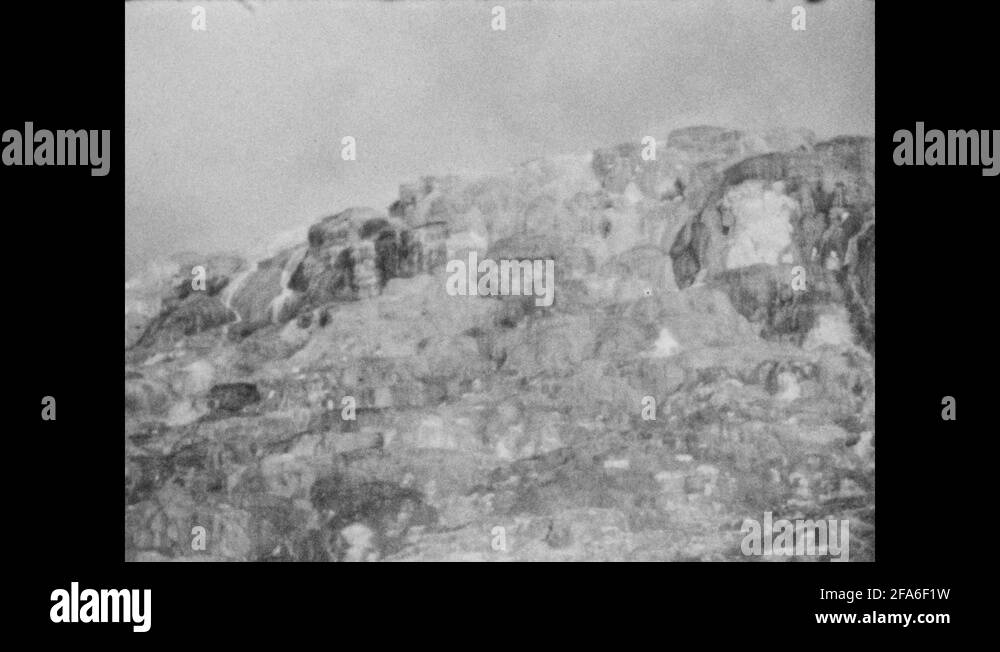 Hot springs steam Stock Videos & Footage - HD and 4K Video Clips - Alamy