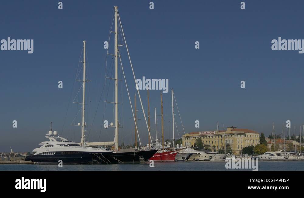 Marina mast Stock Videos & Footage - HD and 4K Video Clips - Alamy