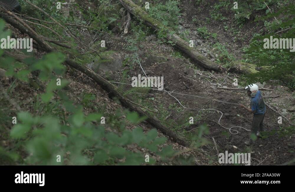 Throwing a rope Stock Videos & Footage - HD and 4K Video Clips - Alamy