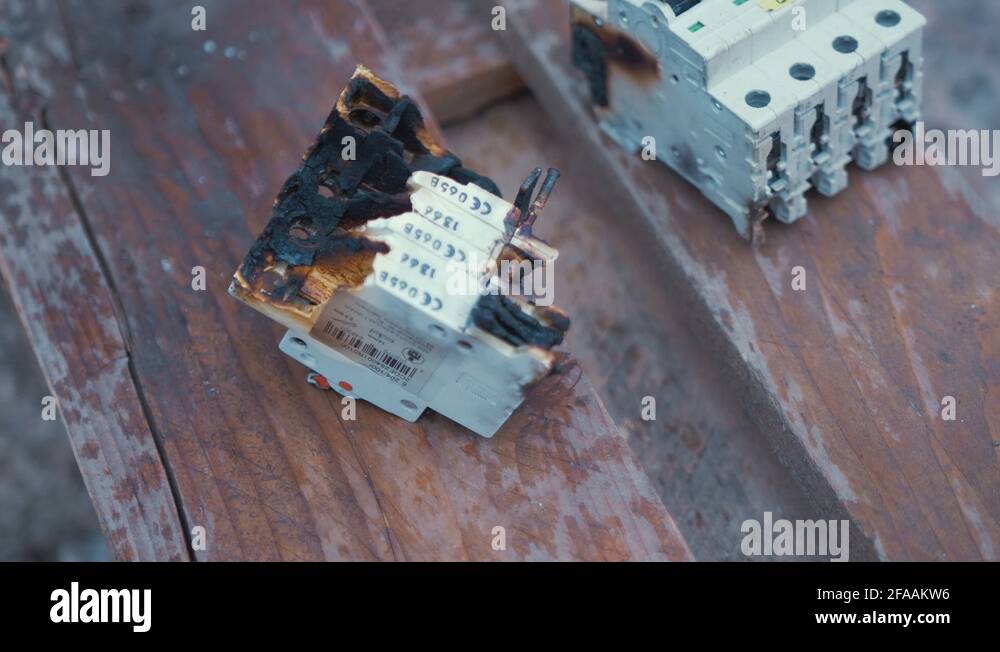 Fuses amps Stock Videos & Footage HD and 4K Video Clips Alamy