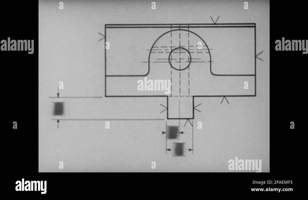 1940s Technical diagram of clamp part. Moveable jaw and shaft on base