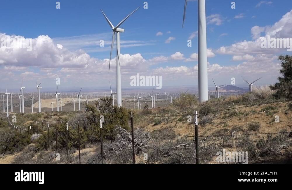 Wind turbines blowing in the southern California desert winds Stock Video Footage Alamy
