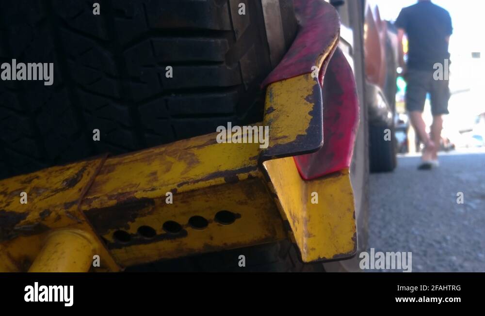 Vehicle clamp Stock Videos & Footage HD and 4K Video Clips Alamy