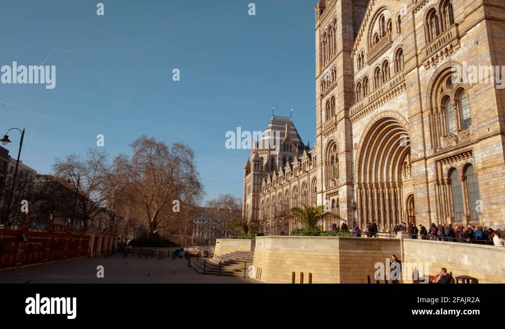 Uk visitor attractions Stock Videos & Footage - HD and 4K Video Clips ...