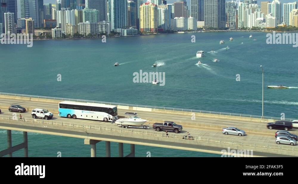 Miami bus tours Stock Videos & Footage - HD and 4K Video Clips - Alamy