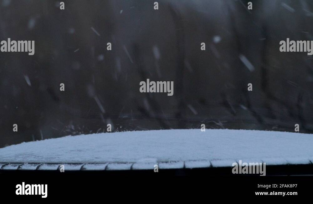 Snow on the platform Stock Videos & Footage - HD and 4K Video Clips - Alamy