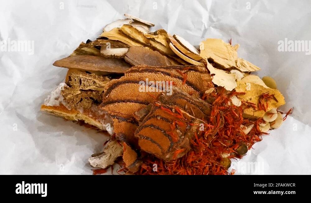 Boil chinese medicine Stock Videos & Footage HD and 4K Video Clips