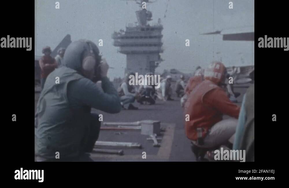 Ramp hand signals Stock Videos & Footage HD and 4K Video Clips Alamy