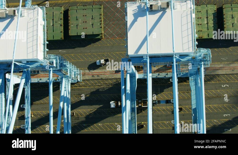 Overhead crane port of los angeles Stock Videos & Footage HD and 4K