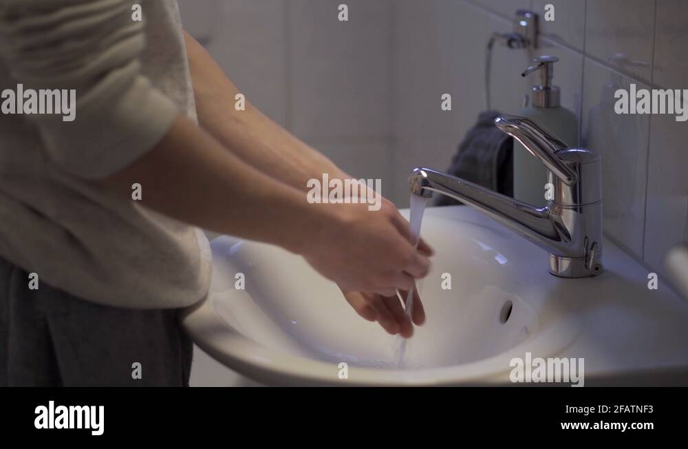Wash sink tab Stock Videos & Footage HD and 4K Video Clips Alamy