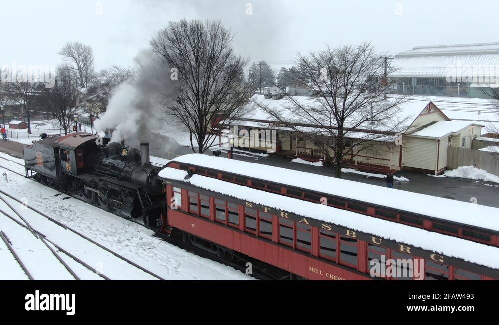 Railroad freight conductor Stock Videos & Footage HD and 4K Video Clips Alamy