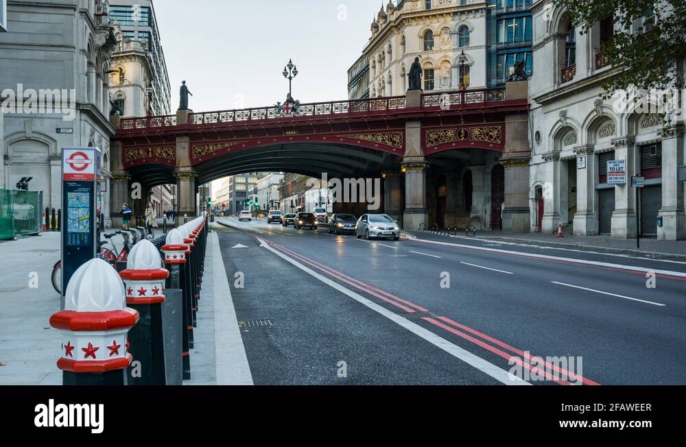 Farringdon street Stock Videos & Footage HD and 4K Video Clips Alamy