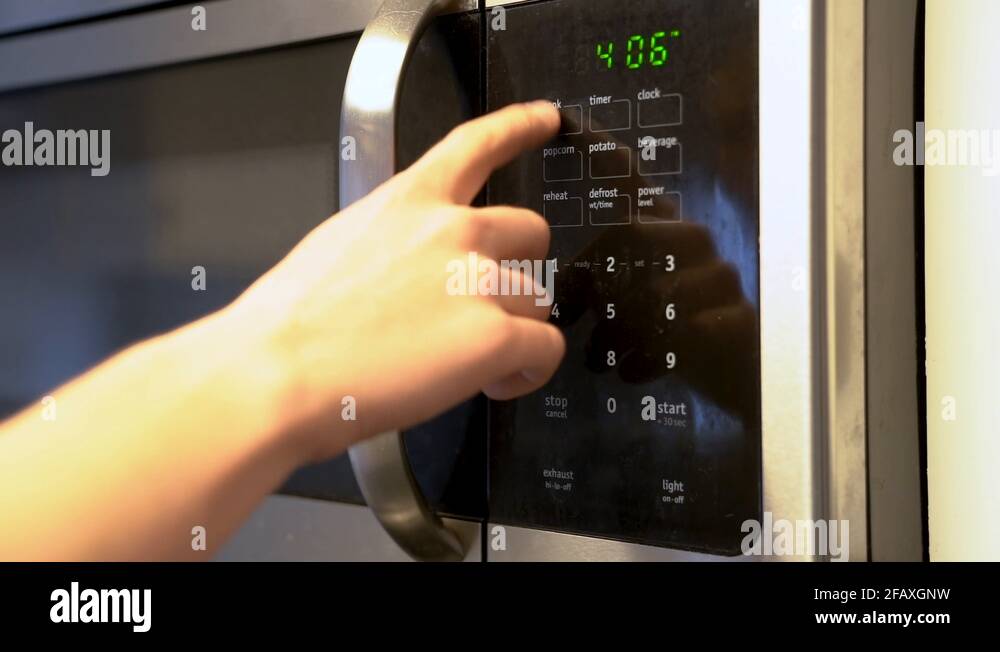 Microwave cook Stock Videos & Footage HD and 4K Video Clips Alamy