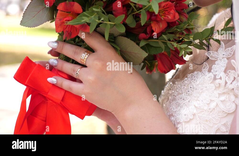 Red Bridal Bouquet Stock Videos Footage Hd And 4k Video Clips Alamy Red Bridal Bouquet Stock Videos Footage Hd And 4k Video Clips Alamy