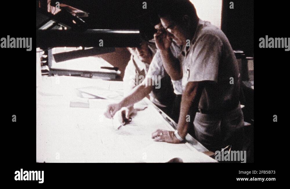 Table plane Stock Videos & Footage HD and 4K Video Clips Alamy