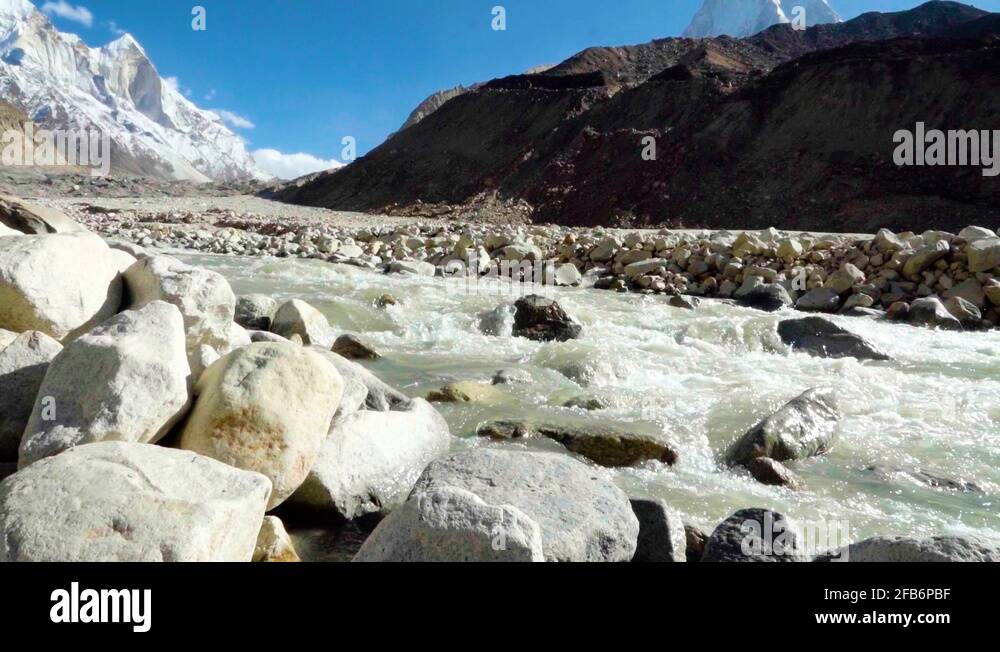 Gangotri glaciers Stock Videos & Footage HD and 4K Video Clips Alamy