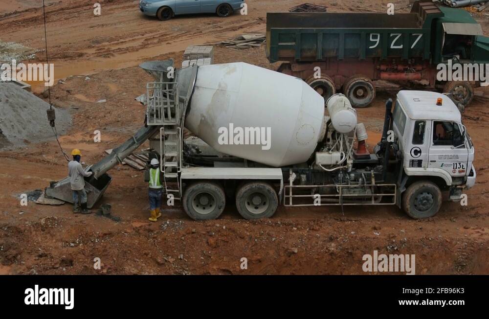 Concrete mixer lorry Stock Videos & Footage HD and 4K Video Clips Alamy