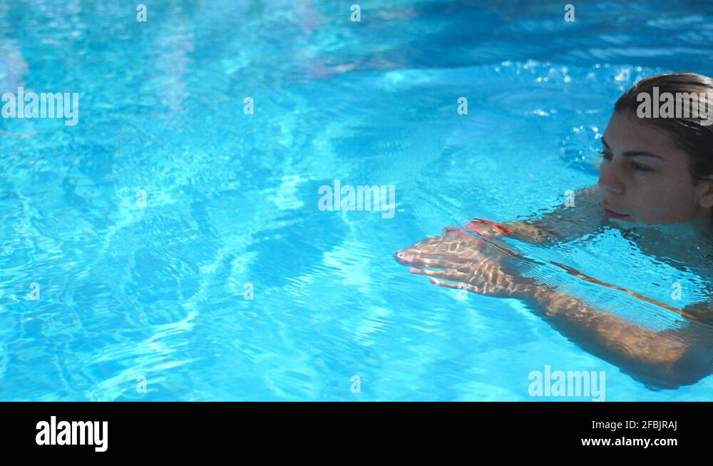 Swimmer side profile Stock Videos & Footage - HD and 4K Video Clips - Alamy