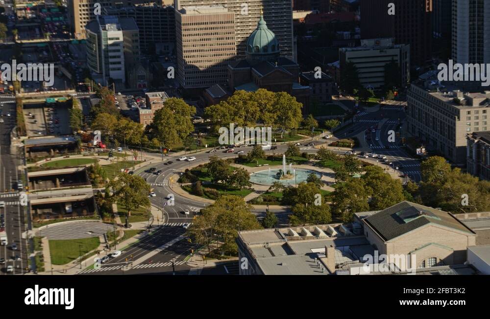 Aerial of logan square Stock Videos & Footage HD and 4K Video Clips Alamy
