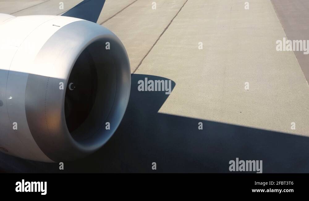 Runway skid marks Stock Videos & Footage HD and 4K Video Clips Alamy