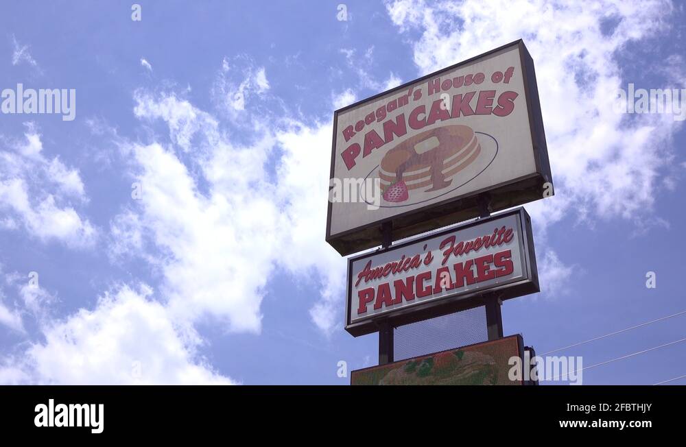 The griddle house Stock Videos & Footage HD and 4K Video Clips Alamy