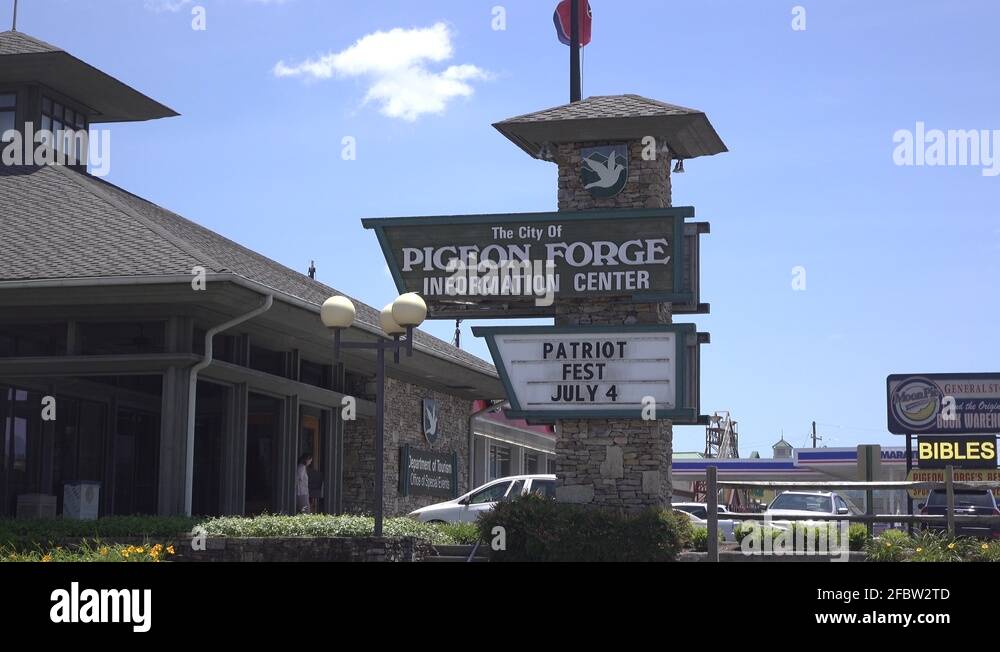 Tennessee pigeon forge welcome sign Stock Videos & Footage - HD and 4K