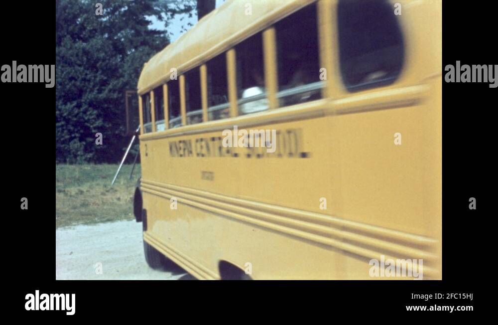 1950s school bus Stock Videos & Footage - HD and 4K Video Clips - Alamy