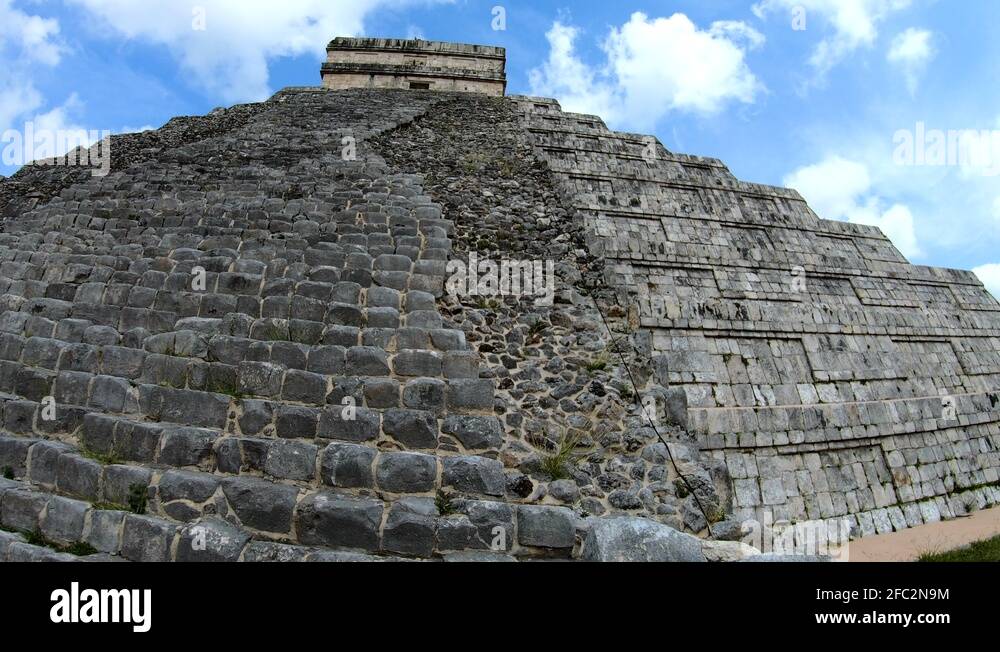 Chichen itza kukulkan snake Stock Videos & Footage - HD and 4K Video ...
