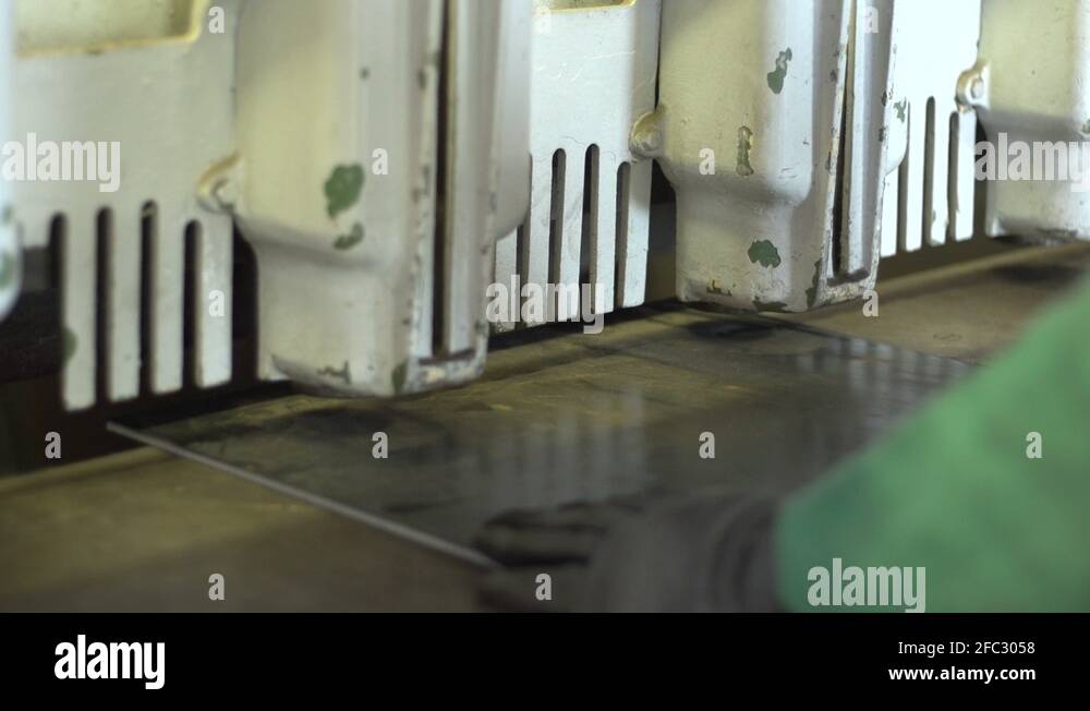 Steel shear Stock Videos & Footage HD and 4K Video Clips Alamy