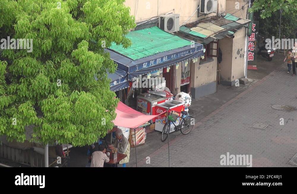 Traditional shops Stock Videos & Footage - HD and 4K Video Clips - Alamy