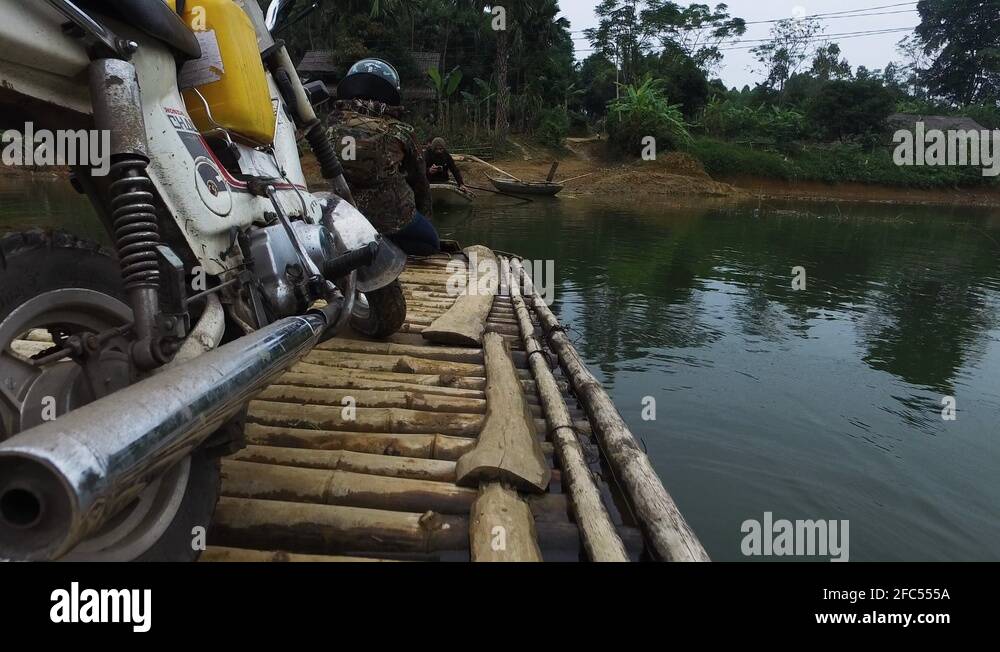 transporting a bike on a plane