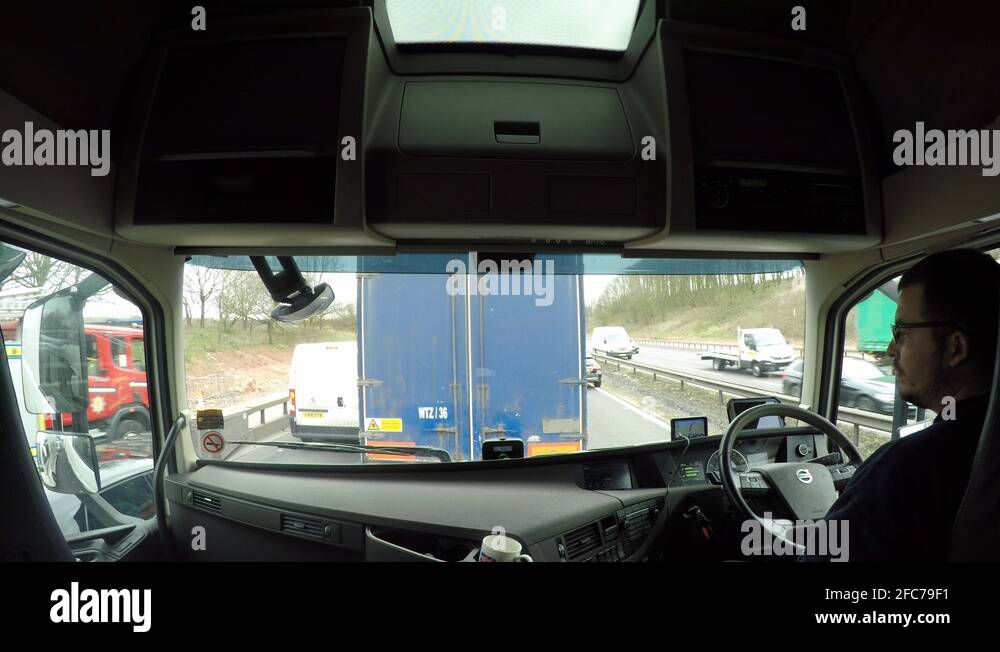 Hgv Clips Traffic motorway uk emergency vehicle Stock Videos & Footage - HD and ...
