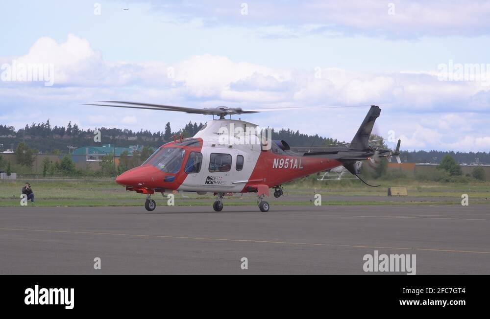 King lift Stock Videos & Footage HD and 4K Video Clips Alamy