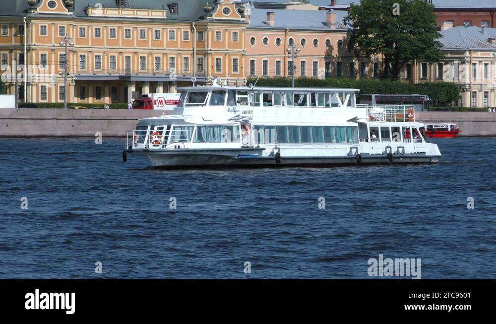 Navigable river neva Stock Videos & Footage - HD and 4K Video Clips - Alamy