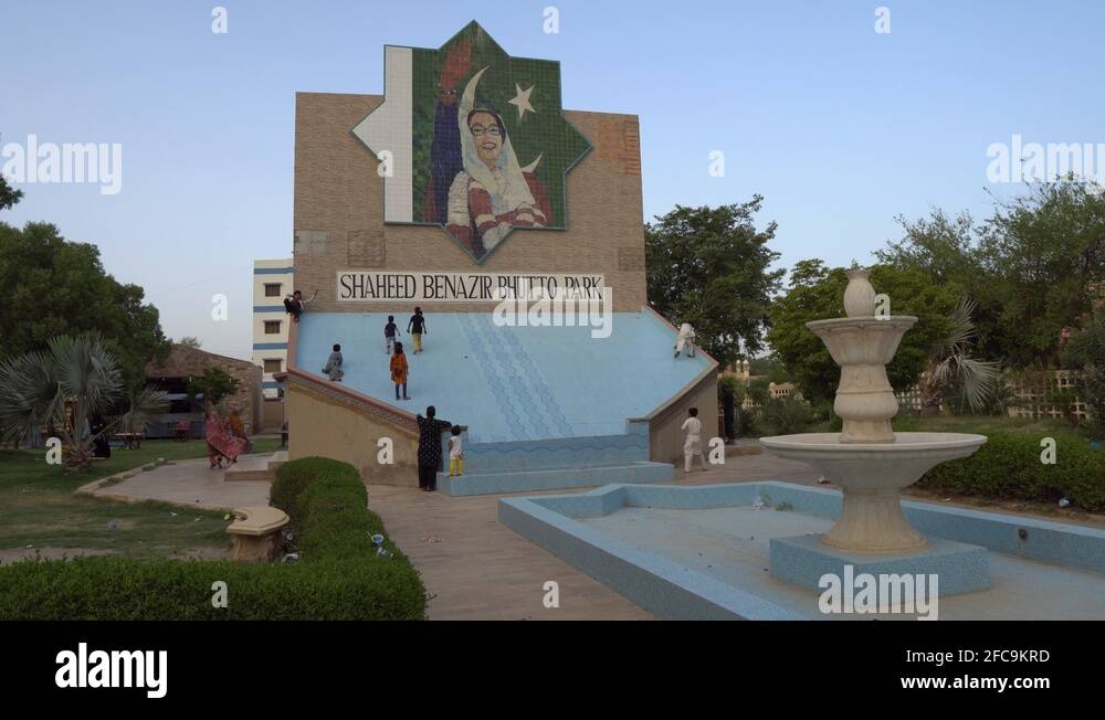 Benazir bhutto Stock Videos & Footage - HD and 4K Video Clips - Alamy