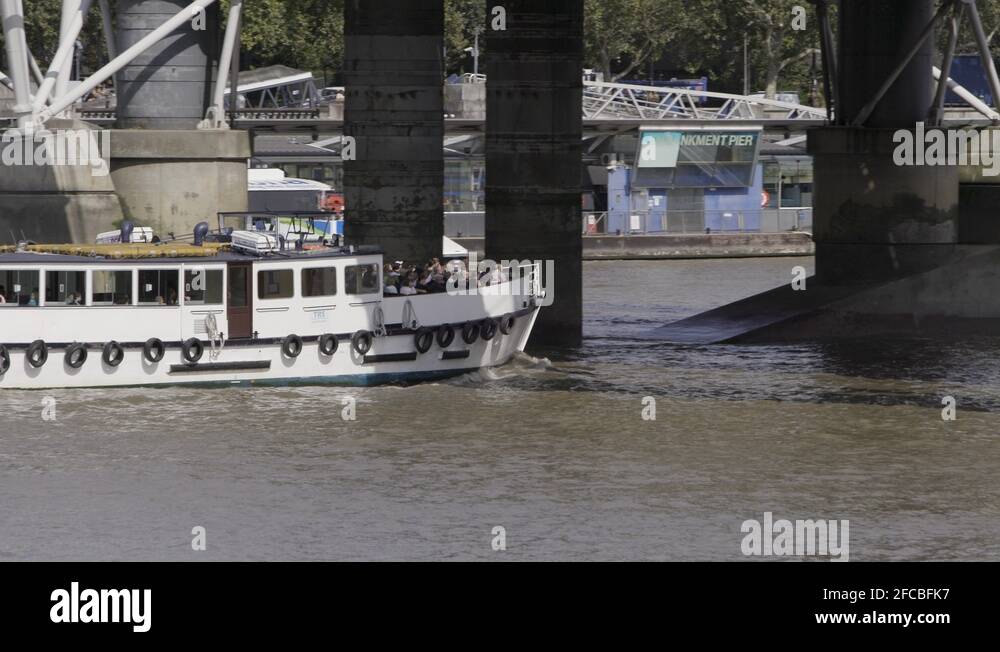 River boat tour central london Stock Videos & Footage HD and 4K Video