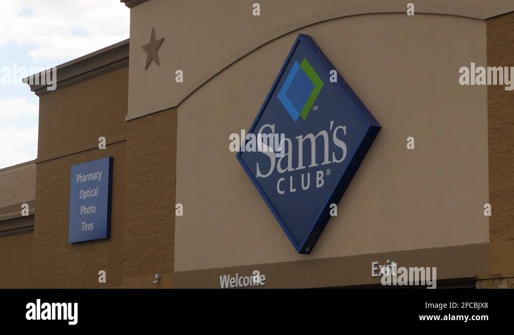 Sam's club food Stock Videos & Footage - HD and 4K Video Clips - Alamy